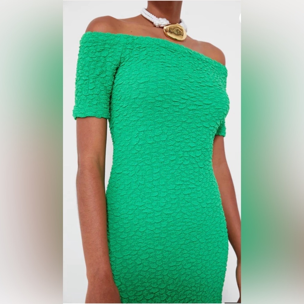 Baum und pferdgarten slim fit party coctail Green Off-Shoulder Dress NWT - Picture 5 of 5